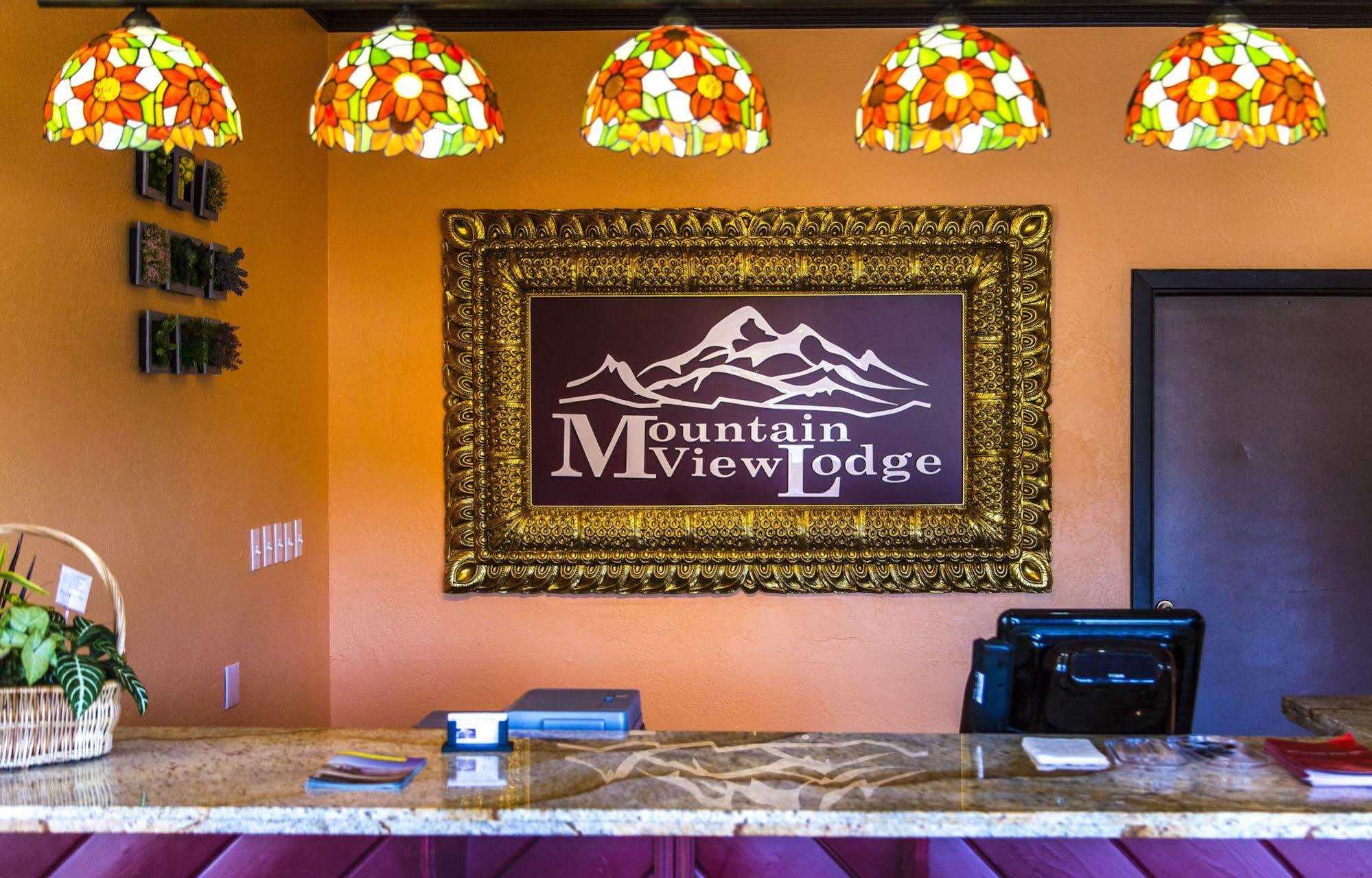 Mountain View Lodge 파로완 외부 사진